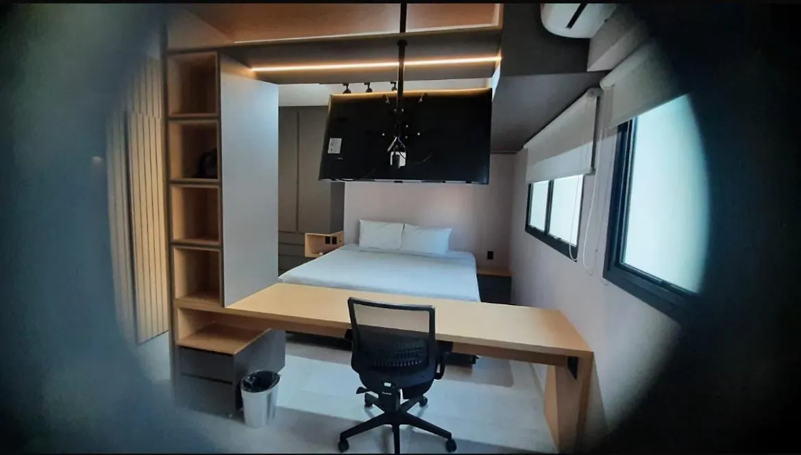 Wynd Berrini Luxo Aparthotel São Paulo 0*,  Brasil